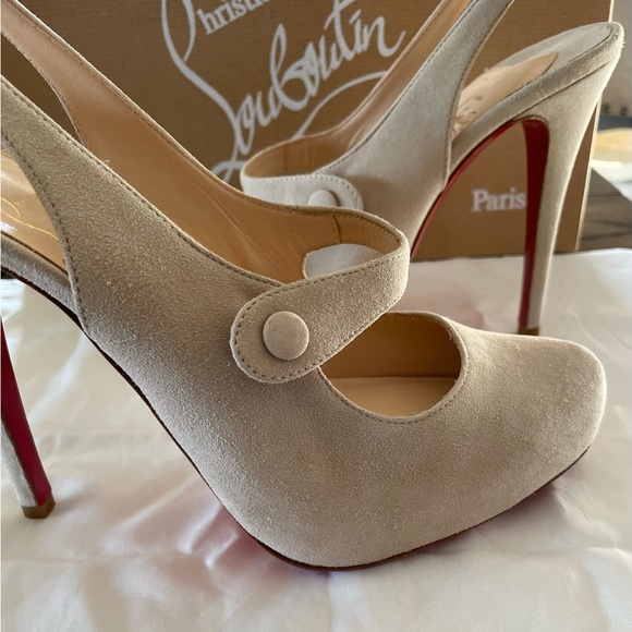 Christian Louboutin Rolande Boucle 120 Suede Pumps size 39 - Picture 8 of 9